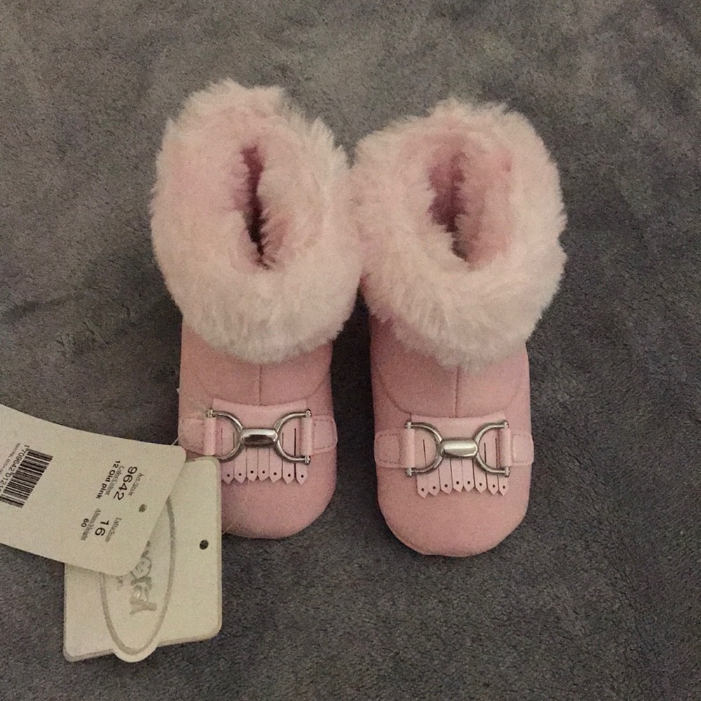 Baby shoes